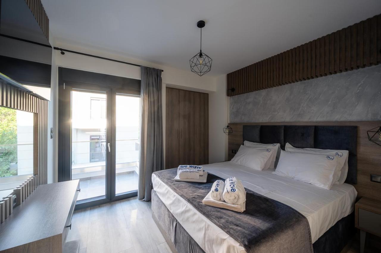 Blue Wave Luxury Suites Nea Iraklitsa Dış mekan fotoğraf