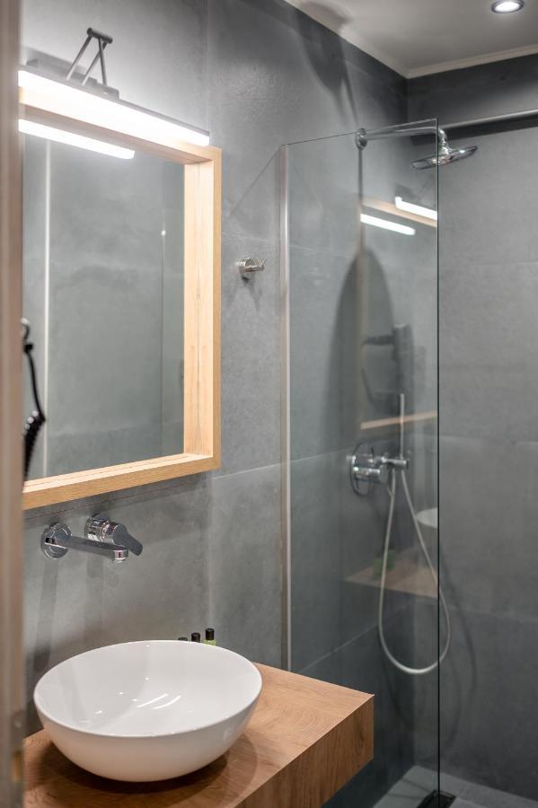 Blue Wave Luxury Suites Nea Iraklitsa Dış mekan fotoğraf