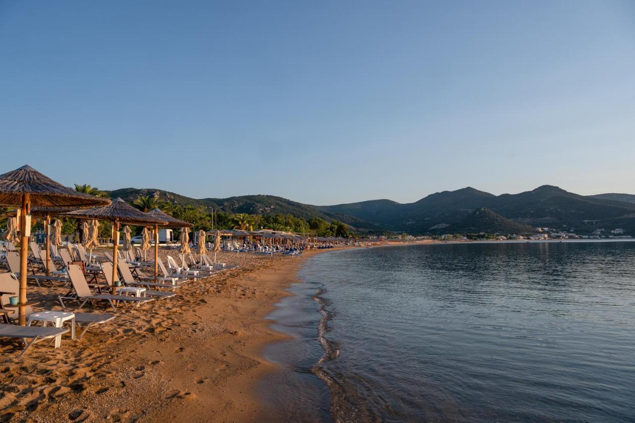 Blue Wave Luxury Suites Nea Iraklitsa Dış mekan fotoğraf