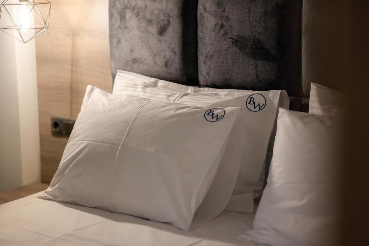 Blue Wave Luxury Suites Nea Iraklitsa Dış mekan fotoğraf